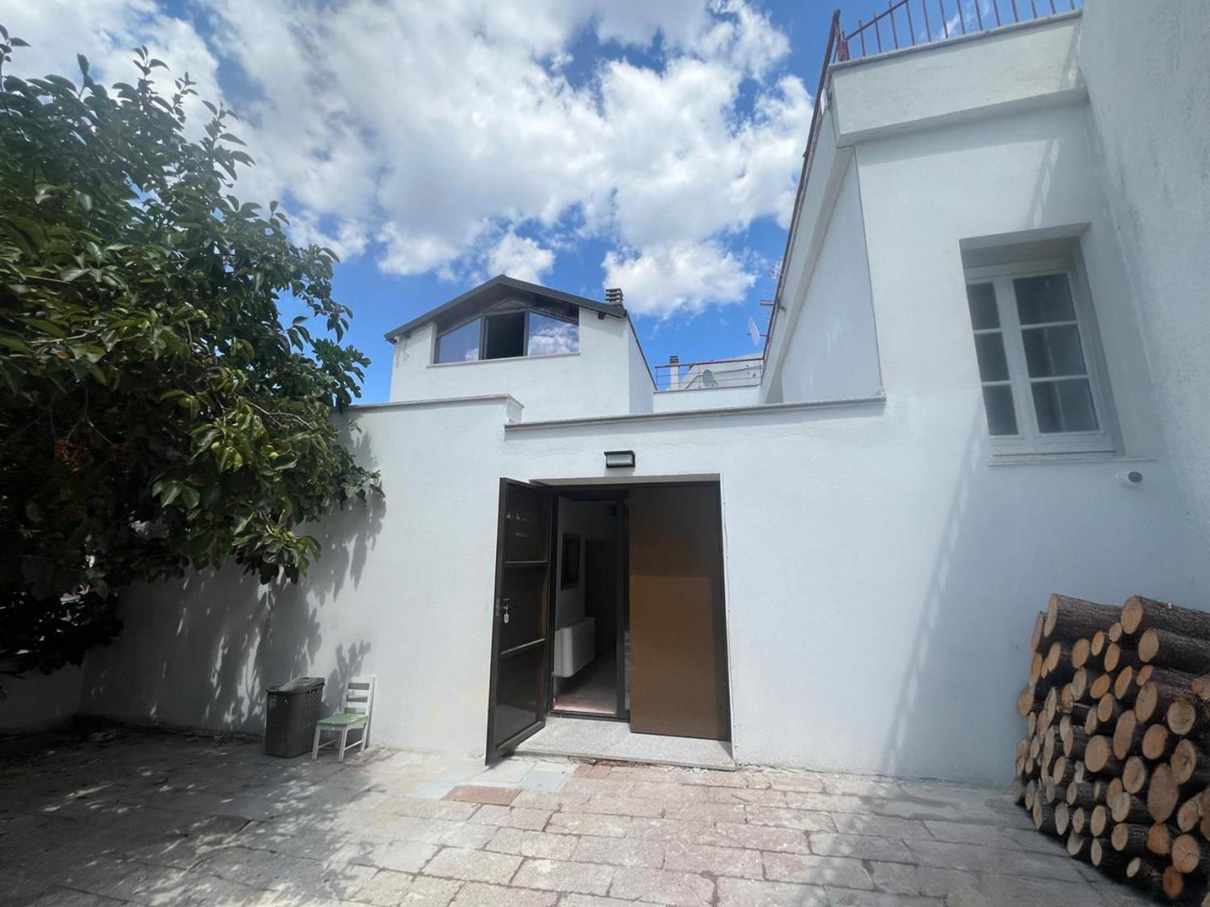 Casa Ziranu Sa Domo E Su Cantaru Orani Esterno foto