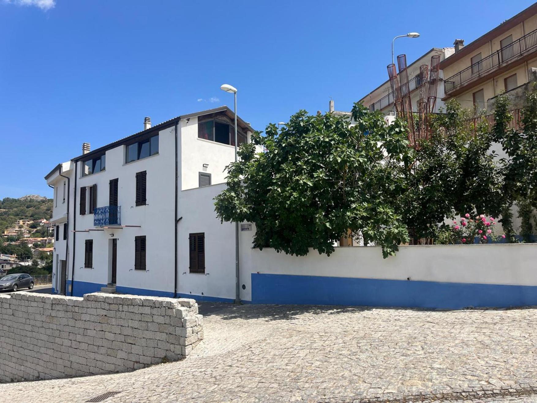 Casa Ziranu Sa Domo E Su Cantaru Orani Esterno foto