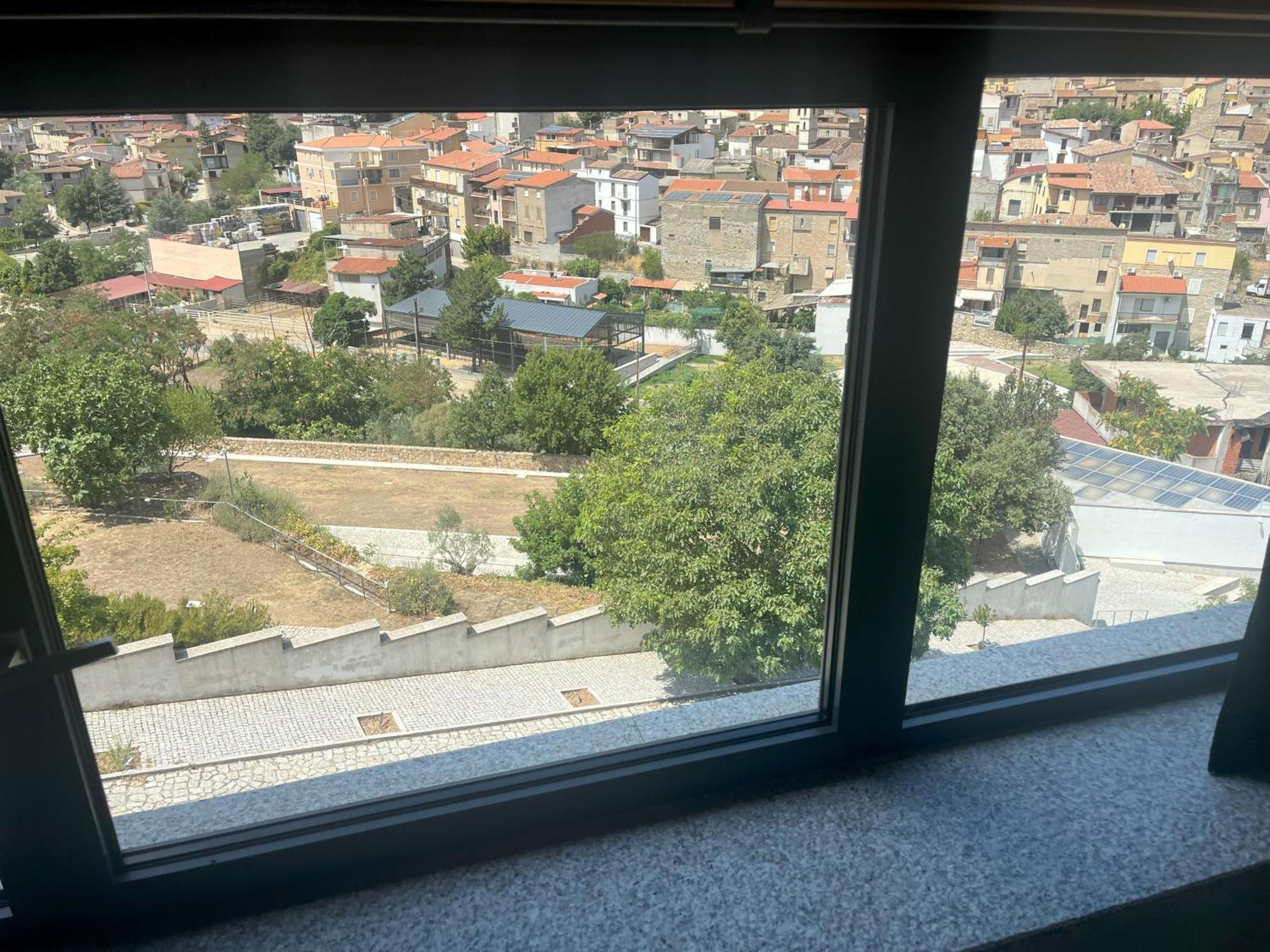 Casa Ziranu Sa Domo E Su Cantaru Orani Esterno foto